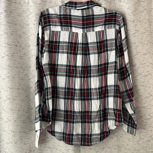 Women's Cotton Plaid Button-Front
Shirt - Picture 4 of 9